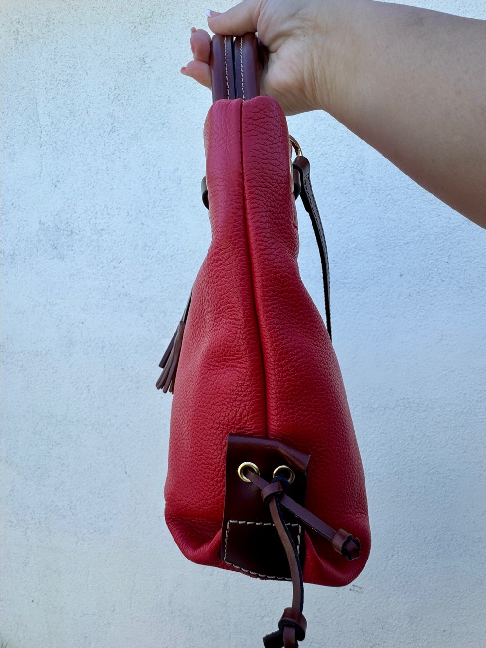 Dooney & Bourke Wakefield Tassel Tote Red Pebble Leather + Extension Strap - Picture 5 of 10